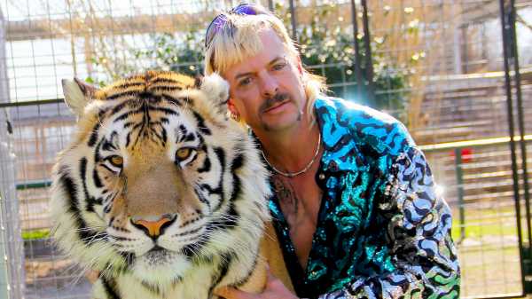 Outrageous ‘Tiger King’ zoo owners say they help tigers. Conservation experts disagree.