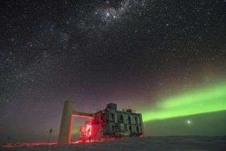 The IceCube neutrino lab in Antarctica