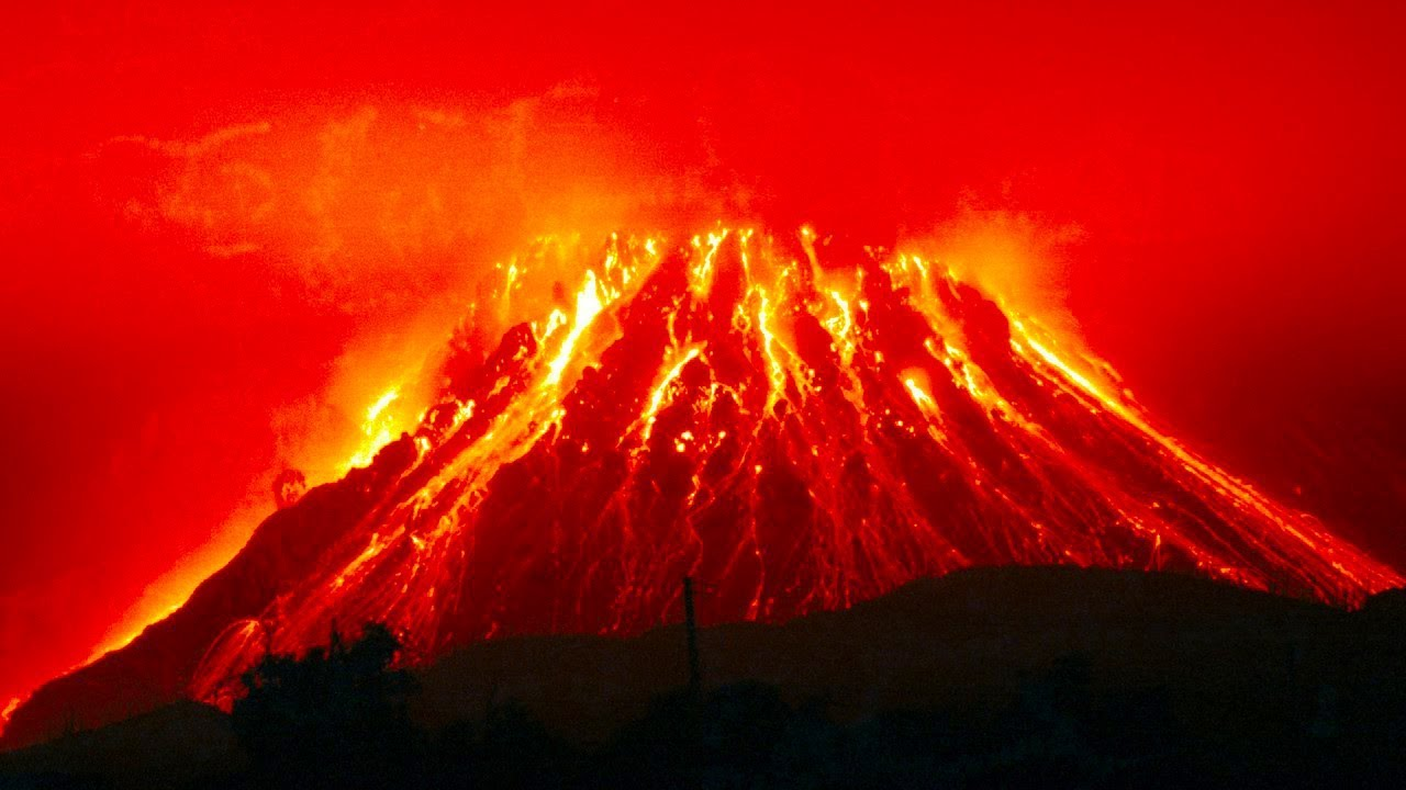 One Of Earths Largest Volcanoes Is Expected To Erupt ⋆ Interest News
