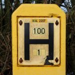 People finally realise what yellow H on lampposts means