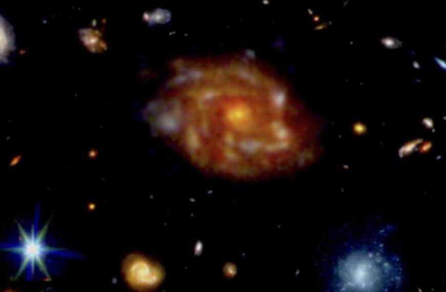 'We Had Less Than a 2% Chance of Finding It': James Webb Telescope Discovers Mysterious 'Big Wheel', One of the Most Massive Galaxies in the Early Universe