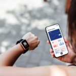 How do fitness trackers measure heart rate?