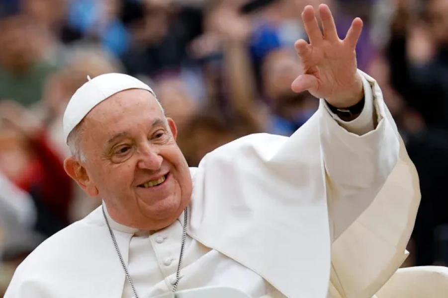 epaselect epa12043939 (FILE) Pope Francis waves to the faithful during his weekly general audience in St. Peter's Square at the Vatican, Nov. 20, 2024 (Reissued April 21, 2025). Pope Francis died April 21, 2025, at age 88, according to the Holy See. Born Jorge Mario Bergoglio in Buenos Aires, Argentina, on Dec. 17, 1936, he was appointed leader of the Catholic Church on March 13, 2013, succeeding Pontiff Emeritus Benedict XVI. EPA/FABIO FRUSTACI