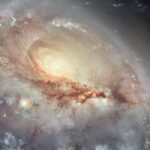 Strange One-Armed Spiral Galaxy Stuns Hubble Scientists: Space Photo of the Week