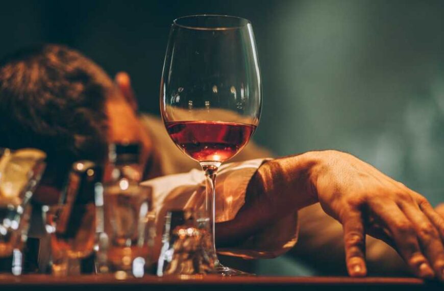 The Brain May Have a Hidden 'Off Switch' to Combat Drinking