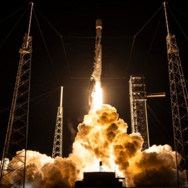 SpaceX Launches Satellite for SiriusXM from Florida