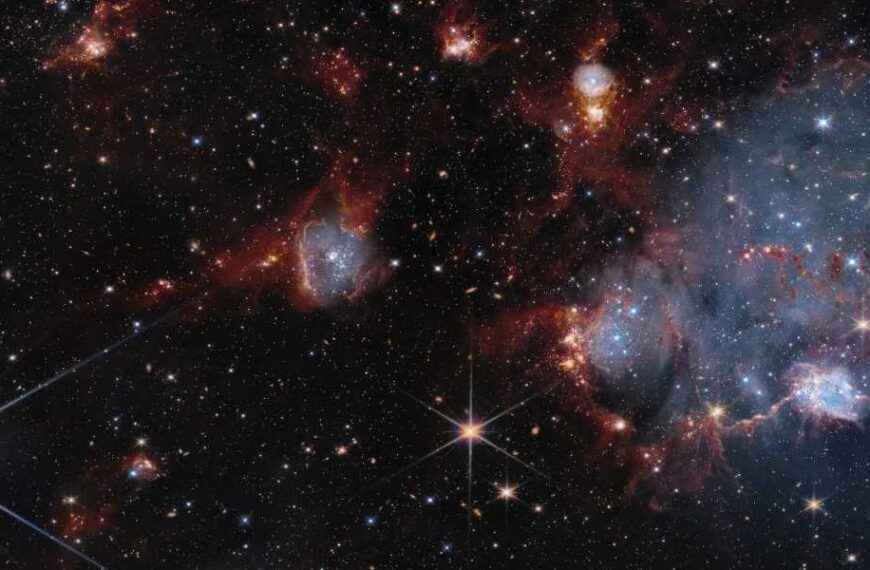 James Webb and Hubble Join Forces to Probe Cosmic Hotbed: Space Photo of the Week