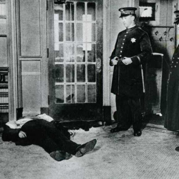 Vintage Photos of Crime-Related Chicago in the 1920s and 30s