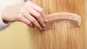 Formaldehyde-free hair straightening treatments still pose risks, with recent cases causing liver…