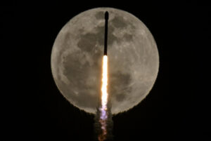 NASA Launches Second Phase of Moon Trash Recycling Competition