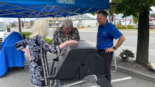 A couple from Okanagan, British Columbia, had been grilling authentic Canadian cuisine for the past few months. As barbecue season heated up this spring, the couple from Summerland—a municipality west of Okanagan Lake—began receiving calls from grillers with pressing questions about their Napoleon grills. Even though the Canadian barbecue company didn't have any 