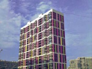 Is it possible to survive in a 15 square meter apartment?