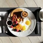 Broken schedule: how skipping breakfast can affect bone strength