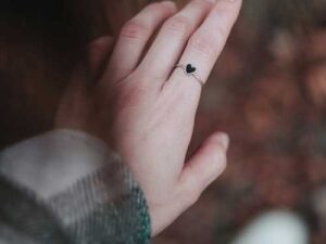 My mother-in-law chose an engagement ring for me, and now I don't…