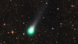 Twin comet watch! Comets Lemmon and SWAN reach peak proximity and luminosity…