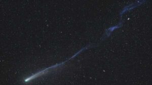 Blazing Comet Lemmon’s tail briefly shredded by solar tempest.