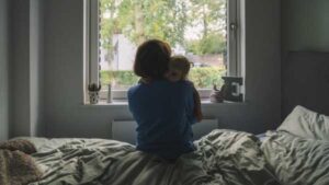 Fresh blood analysis forecasts likelihood of postnatal depression with over 80% precision.