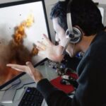 Computer games and real life: how to stay within reasonable limits?