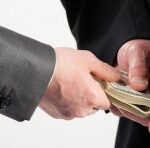 Is bribery in Rus' a crime or a tradition?