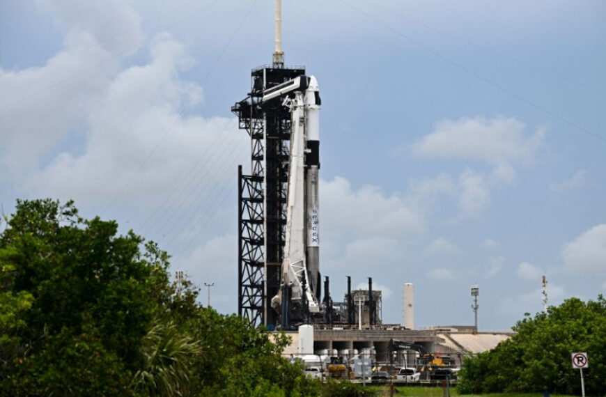 Possible Sunday launch of Axiom-4 commercial mission