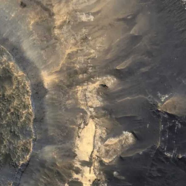 Could signs of life on Mars be hidden in thick layers of&hellip;