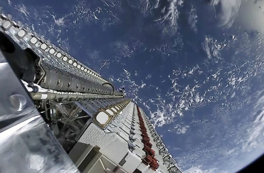 SpaceX Plans to Launch Another Starlink Satellite on Thursday