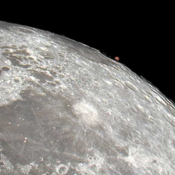 Rare ‘Martian Sunrise’ Captured on the Moon – Space Photo of the…