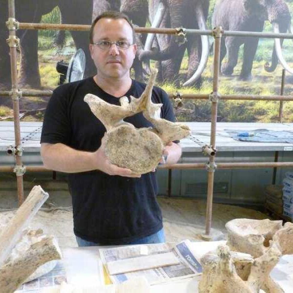 Why Did Humans First Use Fire? Study Shows It Wasn’t For Cooking