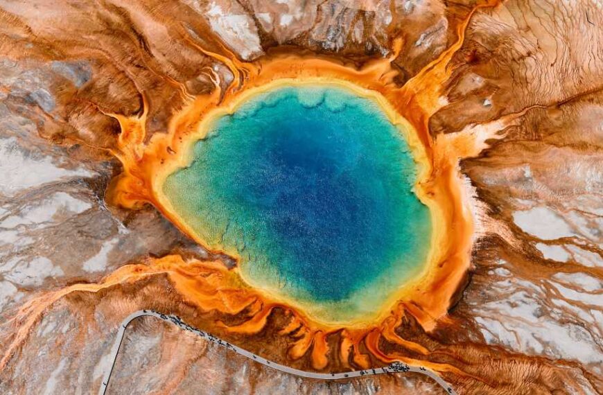Study shows ‘breathing’ magma cap inside Yellowstone supervolcano holds back potential eruption