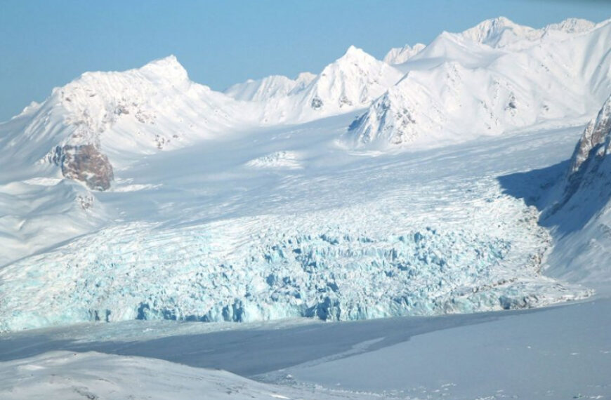 Study: Melting glaciers could lead to more volcanic eruptions