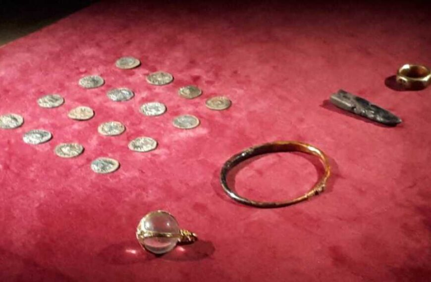 British metal detectorists jailed for hiding 1,000-year-old treasure
