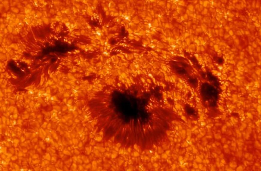 Scientists discover giant ‘pimple’ that plagued star for at least 7 years