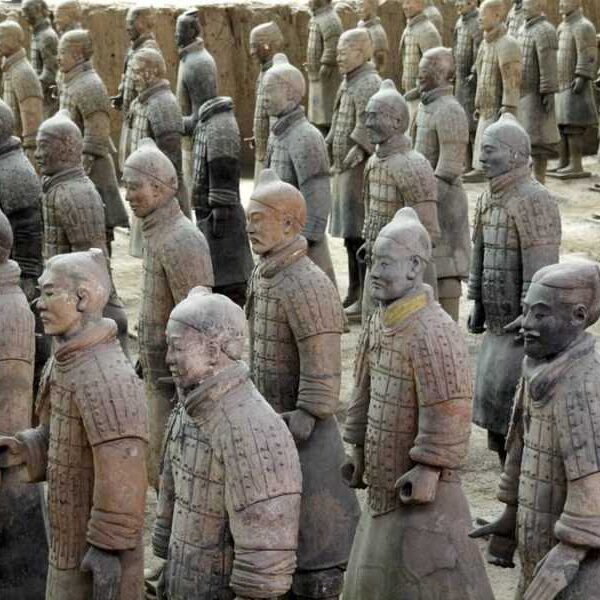 Tourist Damages Two Terracotta Warriors in China