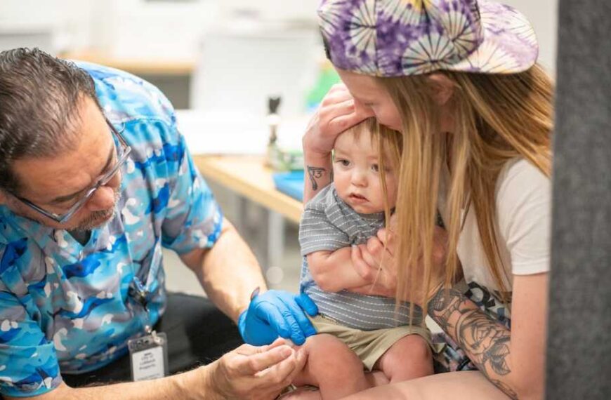 When will the measles outbreak in the US end?