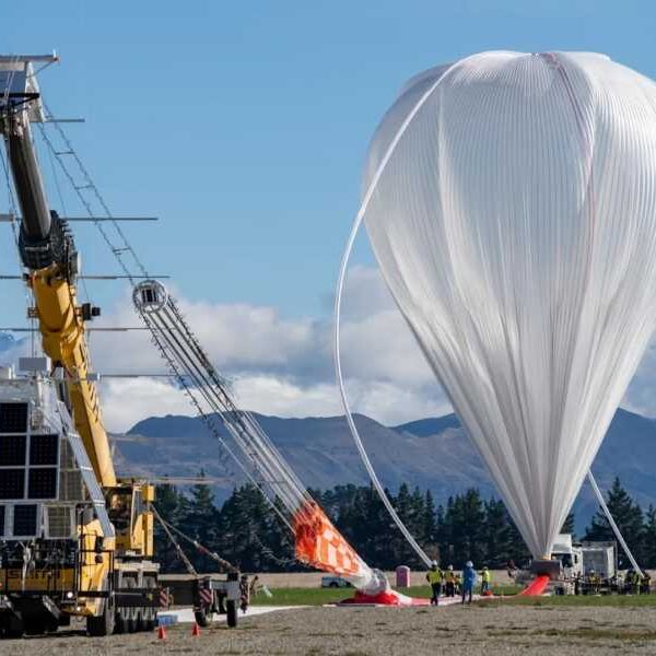 NASA Just Sent a Giant Balloon Around the World in 16 Days.…
