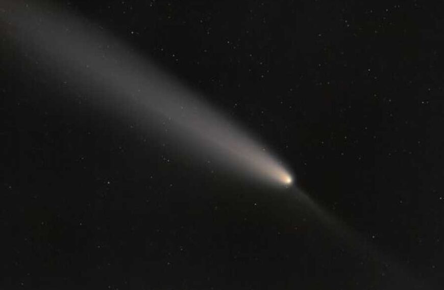 Asteroid Three Times the Size of Big Ben Flies Past Earth