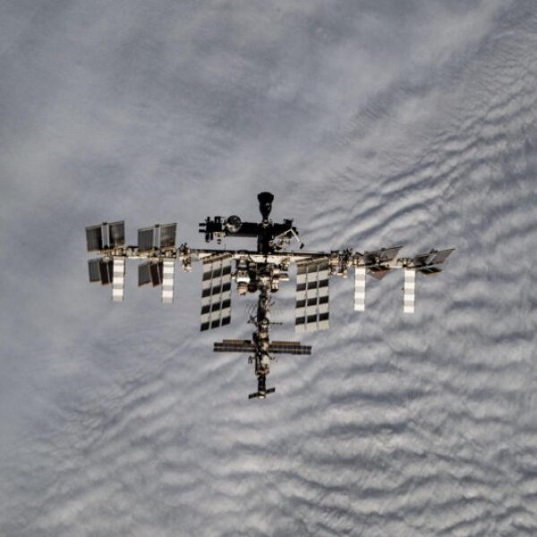 NASA Seeks Proposals for Private Missions to ISS in 2026 and 2027