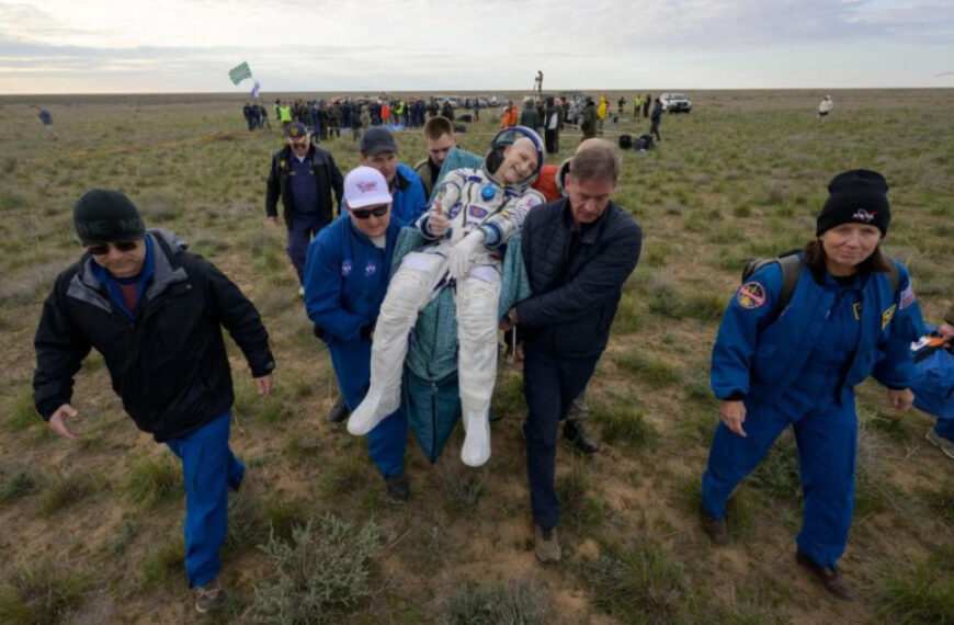 Veteran NASA Astronaut Don Pettit Returns to Earth on His 70th Birthday