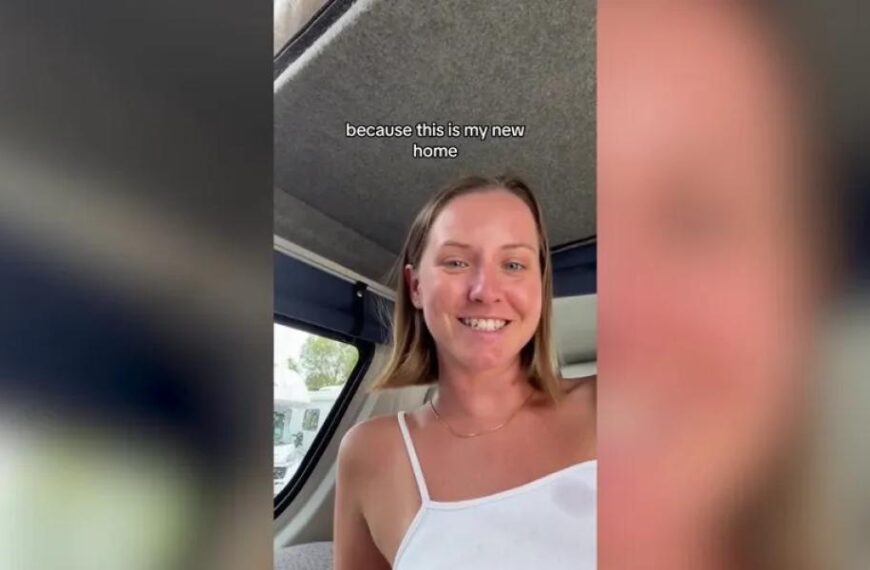 Airplane passenger yells at fellow passenger in ‘hairy’ situation: ‘Your hair is&hellip;