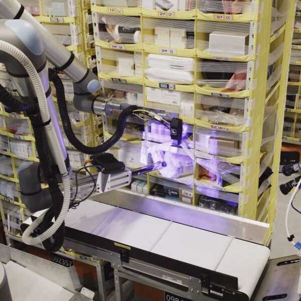 Amazon’s New Warehouse Robot Has a ‘Sense of Touch’ That Could Replace&hellip;