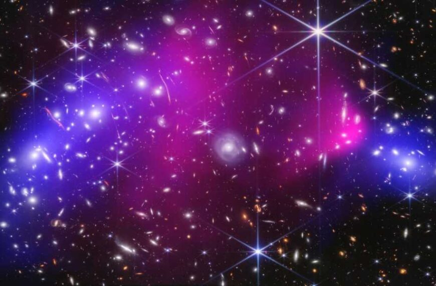 BOOM! James Webb Telescope Catches Wandering Galaxies in Bullet Cluster: Space Photo&hellip;