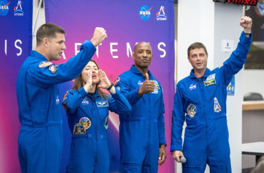 NASA Prepares for Manned Flight to the Moon with Artemis 2