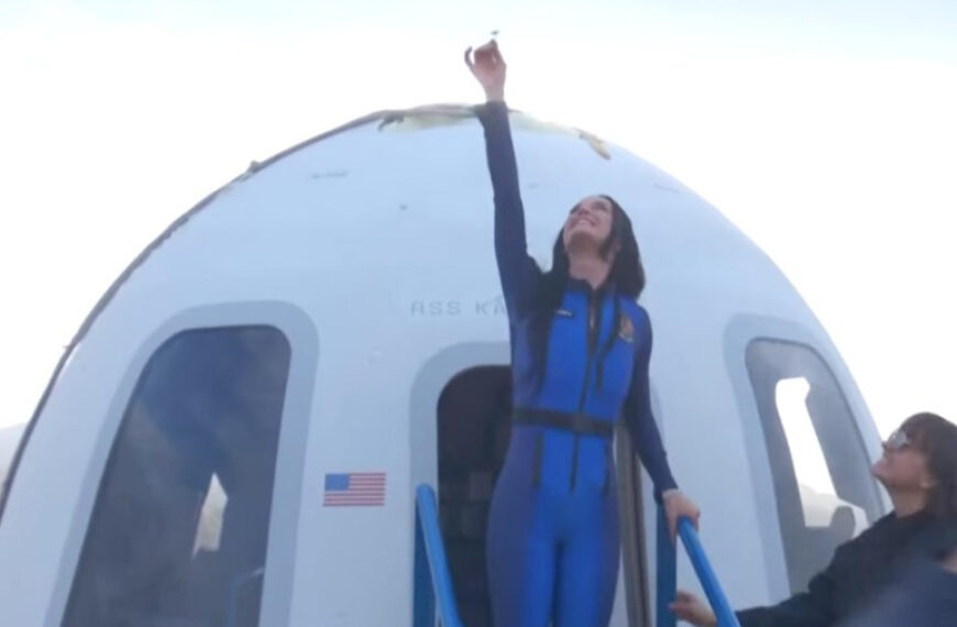 Katy Perry and Gayle King blast off into space on Blue Origin&hellip;