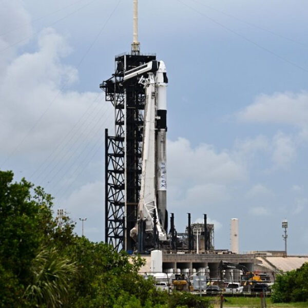 SpaceX Cancels Falcon 9 Static Fire Test Due to Problem