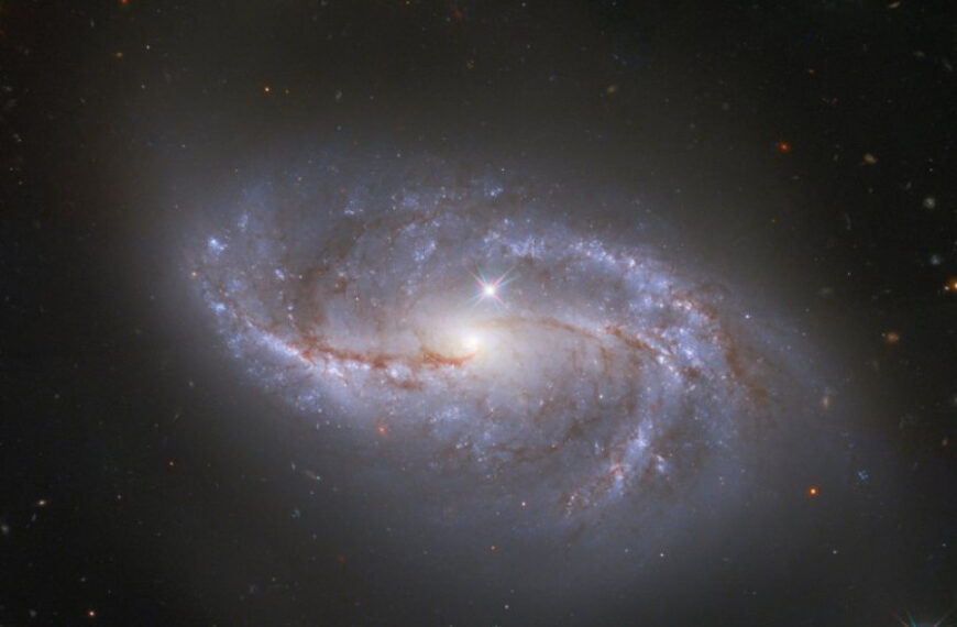 Researchers Claim Earth and Milky Way Are Trapped in a Cosmic Void