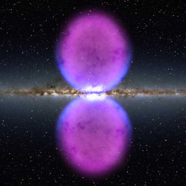 ‘Ice cube’ clouds found at galaxy’s centre shouldn’t exist – and hint…