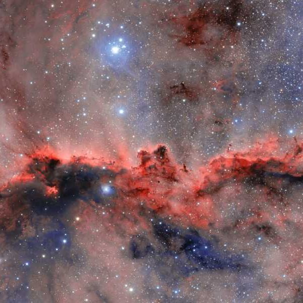 ‘Fighting Dragons’ Illuminate Little-Known Constellation in Southern Sky: Space Photo of the&hellip;