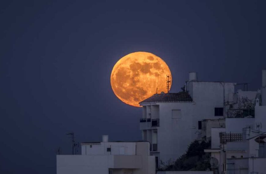 Sturgeon Moon 2025: Why August’s Full Moon Will Be a Special Event…