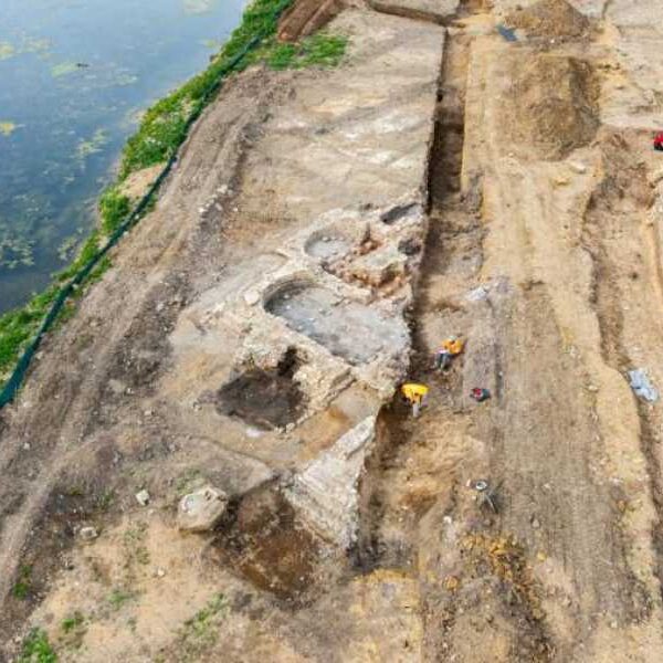 Massive Roman Villa With Luxurious Facilities Discovered in France