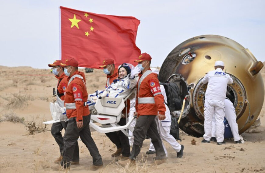 Astronauts from China’s Shenzhou 19 spacecraft return to Earth after six months&hellip;